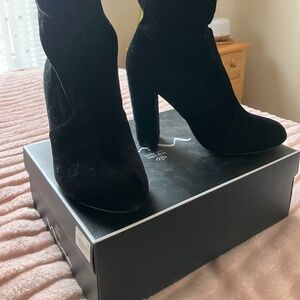 Black velvet bootie